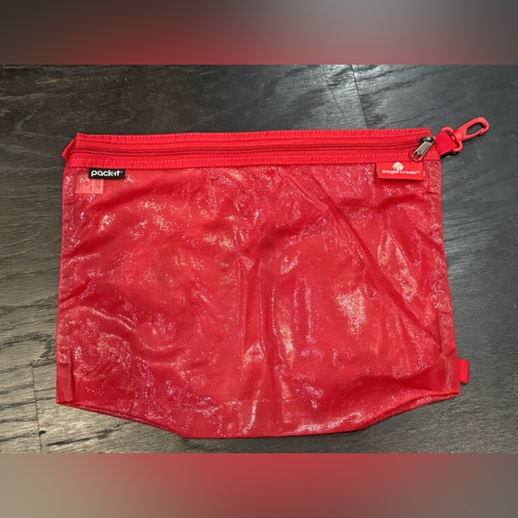 Eagle Creek Pack-it Red Travel Zip Organizer Pouch - Picture 1 of 4